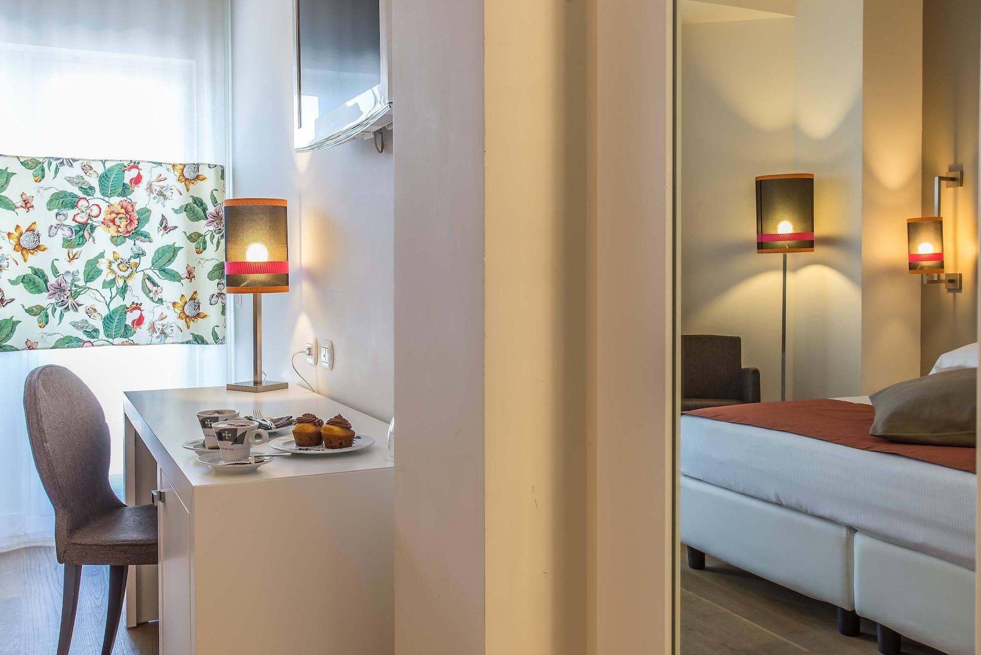 Hotel Caravel Roma Esterno foto