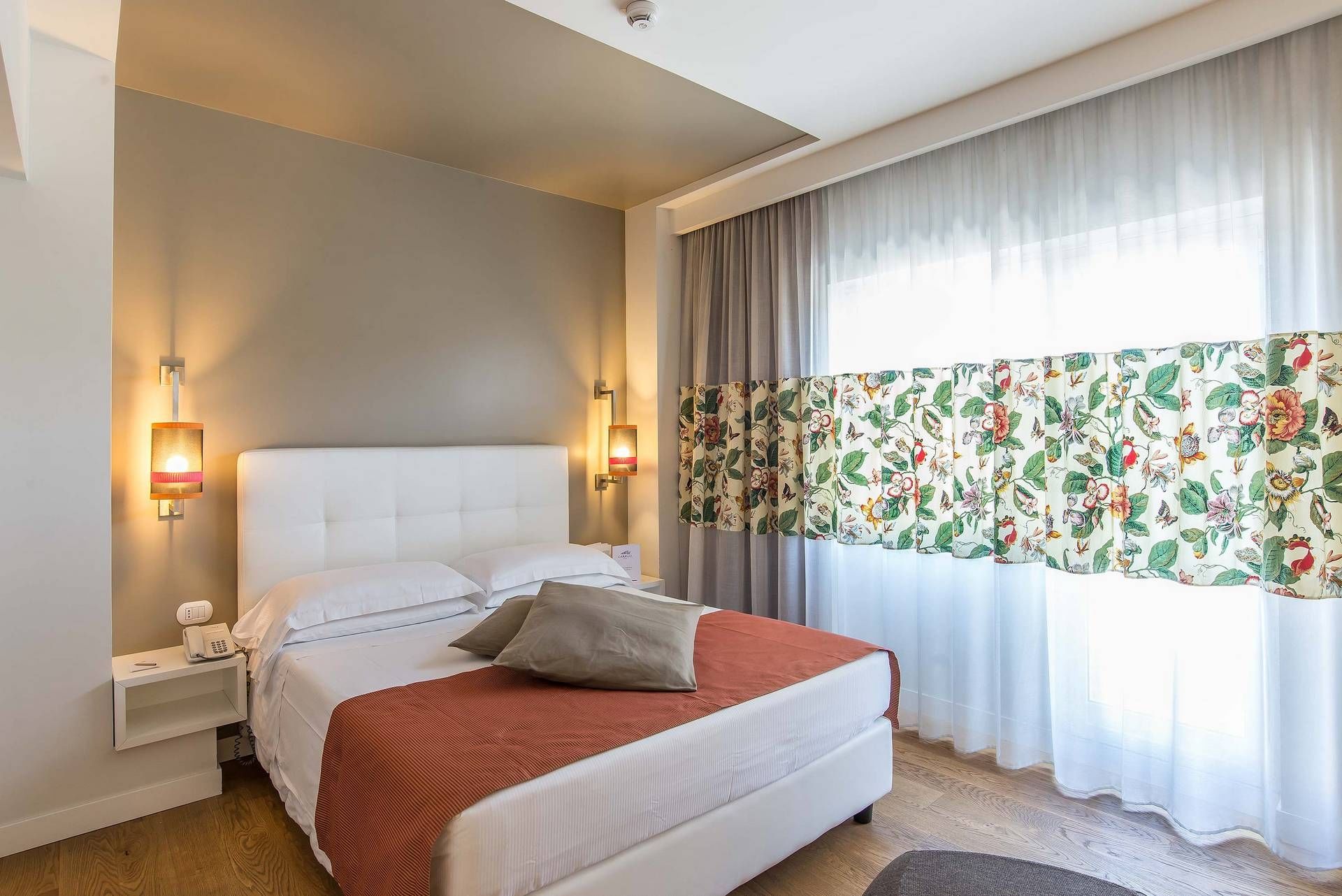 Hotel Caravel Roma Esterno foto